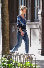 CLAIRE DANES Out Shopping in New York 10/08/2020