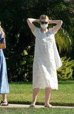 DAKOTA and ELLE FANNING Out House Hunting in Burbank 10/11/2020