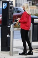 DENISE VAN OUTEN Arrives at Dancing on Ice Rehersal in Essex 10/15/2020