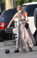 DIANE KRUGER Shopping at Bristol Farms in Los Angeles 10/18/2020