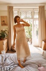 EMMA CORRIN in Elle Magazine, November 2020