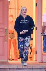 GWEN STEFANI Leaves a Studio in Woodland Hills 10/01/2020