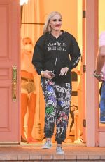 GWEN STEFANI Leaves a Studio in Woodland Hills 10/01/2020