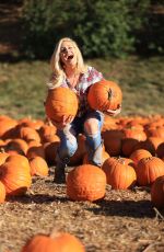 HEIDI MONTAG at a Pumpkin Patch in Los Angeles 10/15/2020