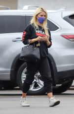 HOLLY MADISON Out Shopping in Los Angeles 10/22/2020