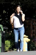 JENNIFER GARNER Out and About in Pacific Palisades 10/27/2020