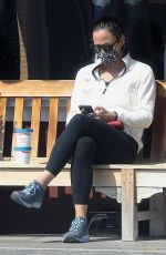 JENNIFER GARNER Out in Brentwood 10/11/2020