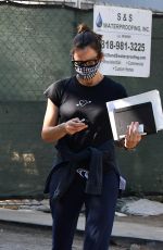 JENNIFER GARNER Out of Her New Home in Brentwood 10/29/2020