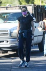JENNIFER GARNER Out of Her New Home in Brentwood 10/29/2020