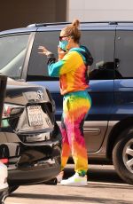 JENNIFER LOPEZ Leaves Gucci Store in Beverly Hills 10/10/2020
