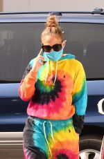 JENNIFER LOPEZ Leaves Gucci Store in Beverly Hills 10/10/2020