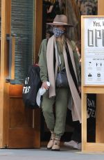 JESSICA ALBA Shopping at Urban Outfitters in Los Angeles 10/25/2020