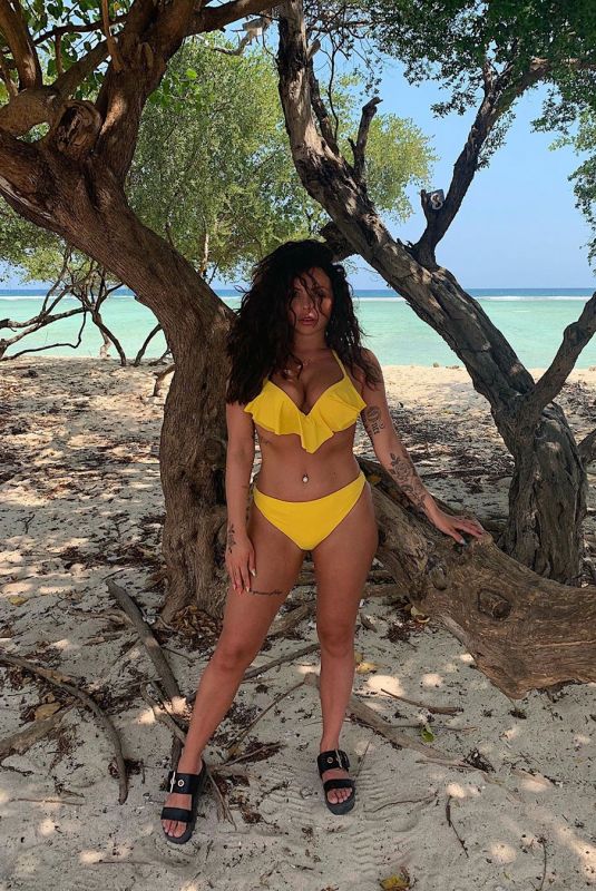 JESY NELSON - Instagram Photos 10/19/2020