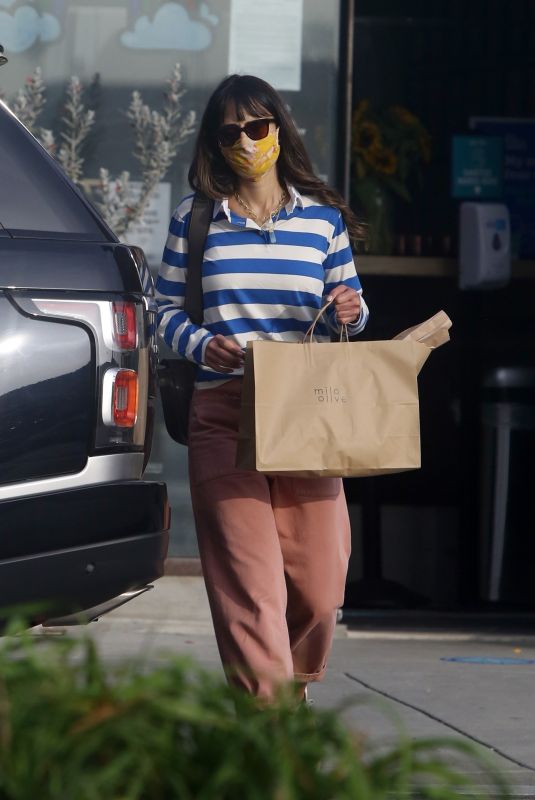 JORDANA BREWSTER Out for Coffee in Brentwood 10/06/2020