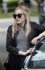 JULIA GARNER on the Set of Inventing Anna in New York 10/02/2020