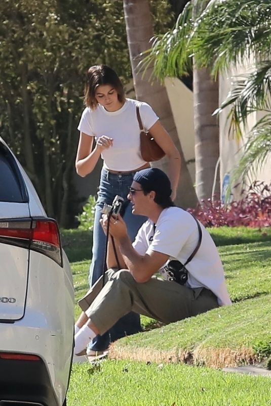 KAIA GERBER and Jacob Elordi Out in Hollywood 10/29/2020