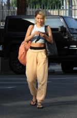 KAITLYN BRISTOWE Arrives at Dance Studio in Los Angeles 10/06/2020