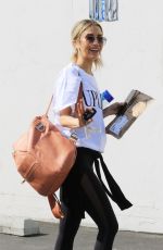 KAITLYN BRISTOWE Arrives at DWTS Practice in Los Angeles 09/30/2020