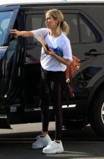 KAITLYN BRISTOWE Arrives at DWTS Practice in Los Angeles 09/30/2020