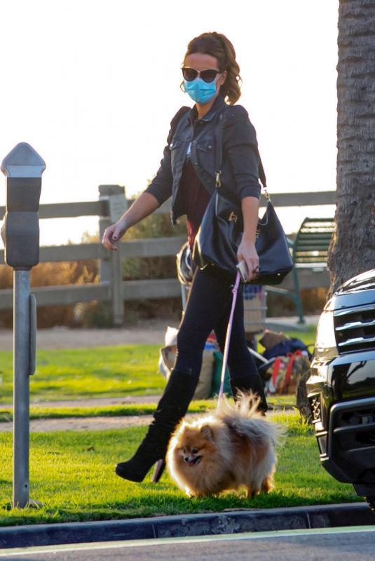 KATE BECKINSALE Out with her Dog in Santa Monica 10/26/2020