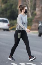 KATHERINE SCHWARZENEGGER Out and About in Santa Monica 10/11/2020