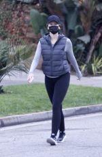 KATHERINE SCHWARZENEGGER Out in Santa Monica 10/24/2020