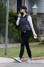 KATHERINE SCHWARZENEGGER Out in Santa Monica 10/28/2020