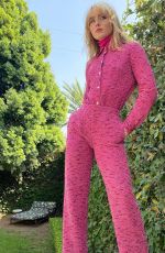 KATHRYN NEWTON for St. Johns Knits Fall 2020 Campaign