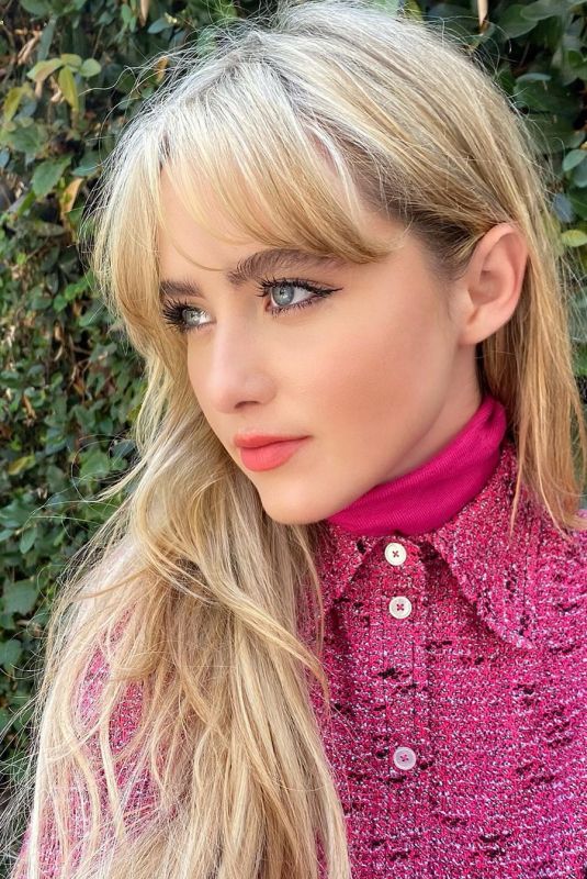 KATHRYN NEWTON for St. Johns Knits Fall 2020 Campaign
