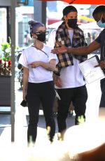 KELLY OSBOURNE and Griffin Johnson Out for Lunch in West Hollywood 10/16/2020