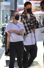 KELLY OSBOURNE and Griffin Johnson Out for Lunch in West Hollywood 10/16/2020