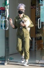 KELLY OSBOURNE Picks Up her Dog from Groomer in Los Angeles 10/22/2020