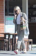 KELLY RUTHERFORD Out for Coffee in Beverly Hills 10/19/2020