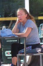 KENDRA WILKINSON Out for Lunch in Beverly Hills 10/27/2020