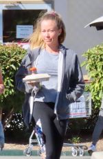 KENDRA WILKINSON Out for Lunch in Beverly Hills 10/27/2020