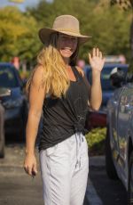 KENDRA WILKINSON Out Shopping in Los Angeles 10/19/2020