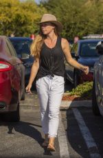 KENDRA WILKINSON Out Shopping in Los Angeles 10/19/2020