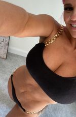 KERRY KATONA - Instagram Photos 10/18/2020