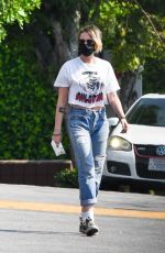 KRISTEN STEWART Out Shopping in Los Angeles 10/17/2020