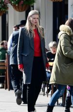 LARA STONE Out and About Primrose Hill 10/19/2020