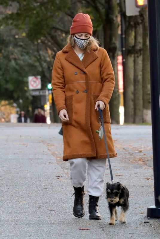 LILI REINHART Out with Her Dog in Vancouver 10/26/2020