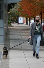 LILI RENHART Out with Her Dog in Vancouver 10/17/2020