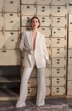 LILY JAMES in Harper