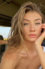LORENA RAE - Instagram Photos 10/25/2020