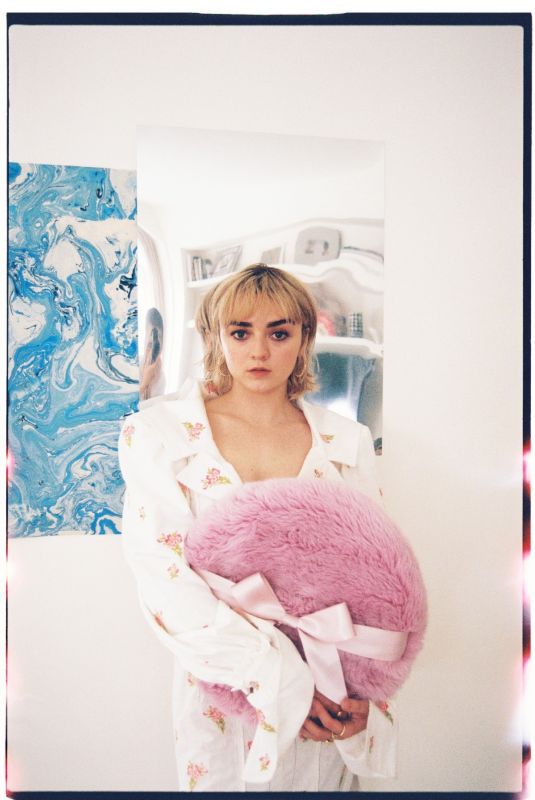 MAISIE WILLIAMS for Interview Magazine, October 2020