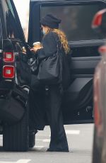 MARY KATE OLSEN Leaves Her Office in New York 09/29/2020