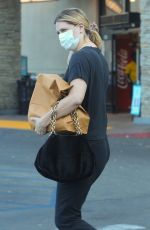 MISCHA BARTON Shopping at Vons in Los Angeles 10/06/2020