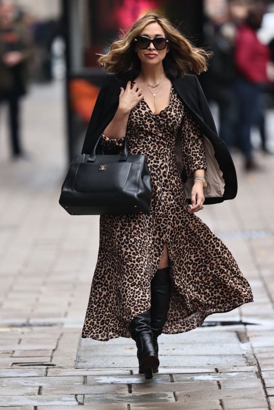 MYLEENE KLASS Arrives at Smooth Radio in London 10/06/2020