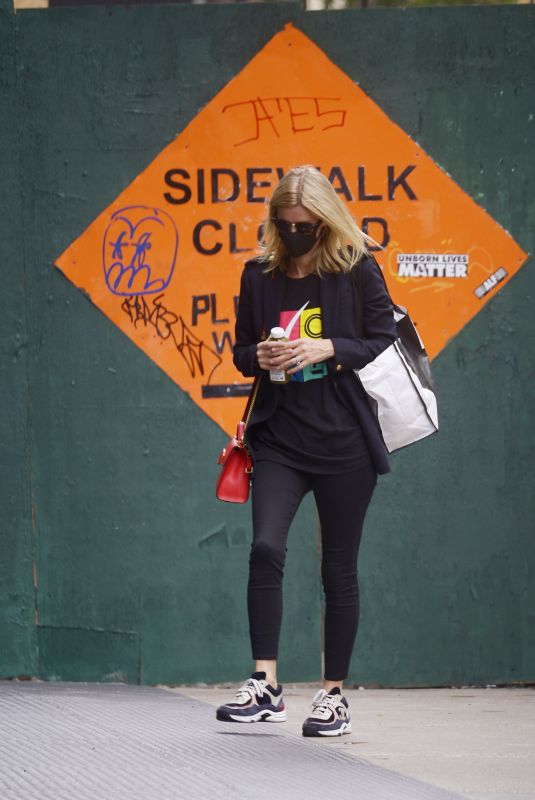 NICKY HILTON Out in New York 10/07/2020