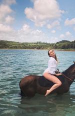 PERRIE EDWRDS - Instagram Photos 10/04/2020